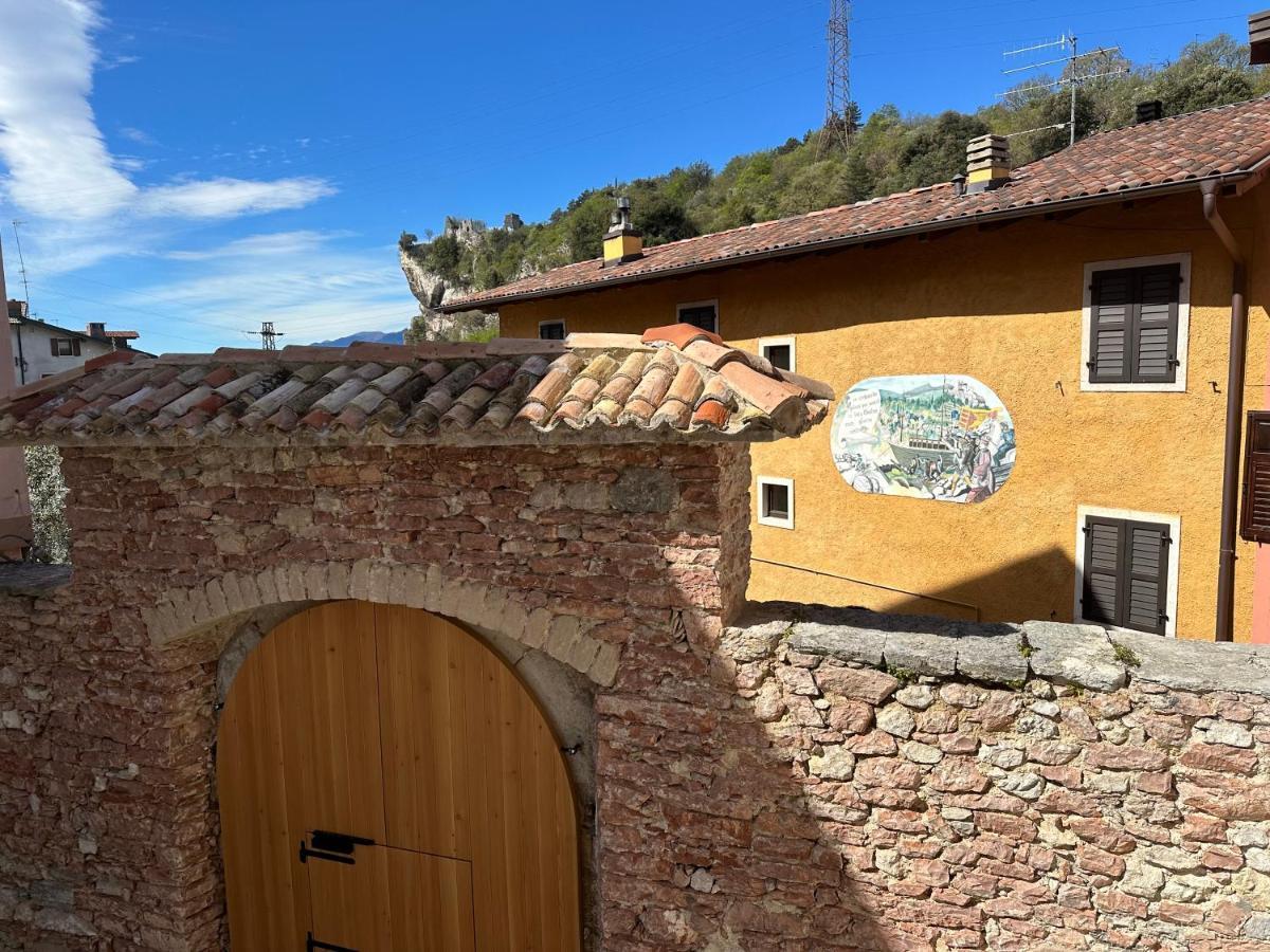 Garda Baldo Apartments_Vivaldi Torbole Sul Garda Eksteriør bilde