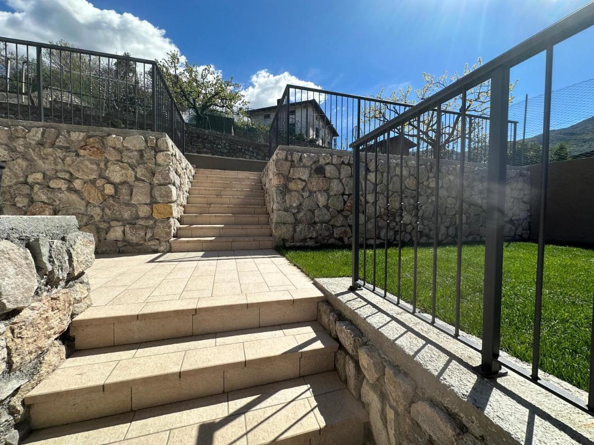 Garda Baldo Apartments_Vivaldi Torbole Sul Garda Eksteriør bilde